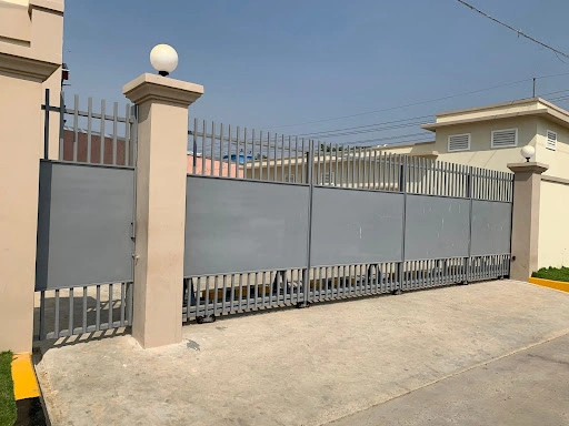 Уход за откатными воротами